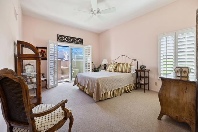 48835 Mescal Lane, Palm Desert CA: https://media.crmls.org/mediaz/6262f2c8-8da2-4aa5-95d6-6a1a955bc47d.jpg