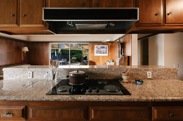 Detail Gallery Image 34 of 74 For 5703 Catherwood Dr, La Canada Flintridge,  CA 91011 - 3 Beds | 2/1 Baths