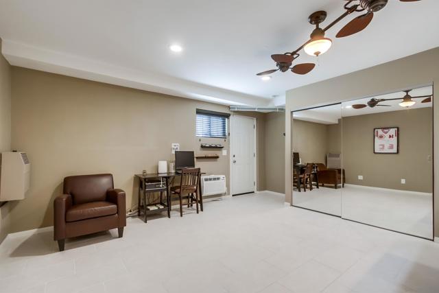 3415 19 Madison Ave, San Diego CA: https://media.crmls.org/mediaz/6265728c-67fb-495a-a7fb-e75265f269dd.jpg