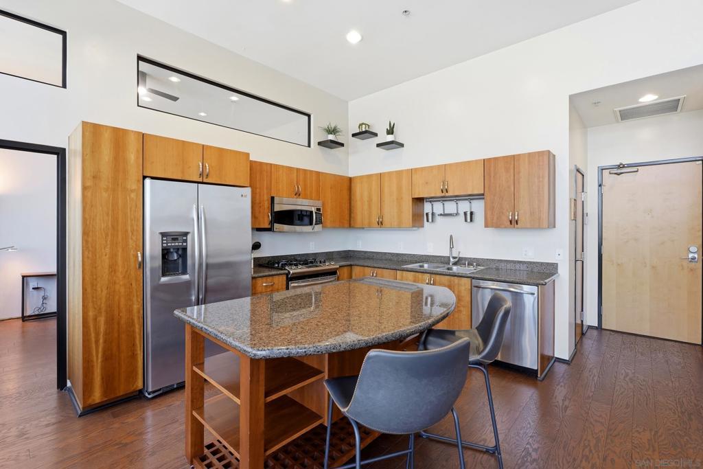 1551 4th Ave - photo 7