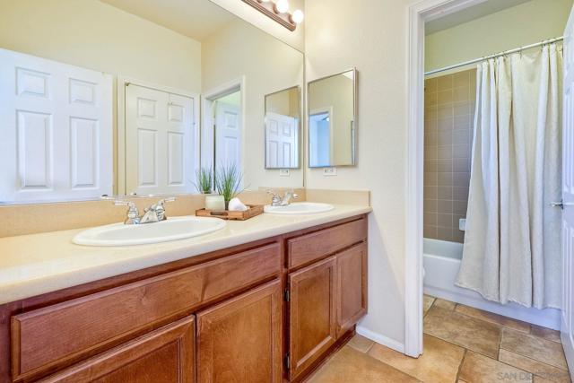 7565 Crescendo Lane, San Diego, California 92127, 4 Bedrooms Bedrooms, ,3 BathroomsBathrooms,Single Family Residence,For Sale,Crescendo Lane,250020107SD