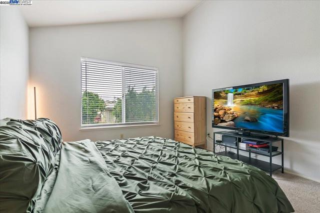 313 Grangnelli Ave, Antioch CA: https://media.crmls.org/mediaz/6266400c-6660-4f9b-b7ae-852954cb58c0.jpg
