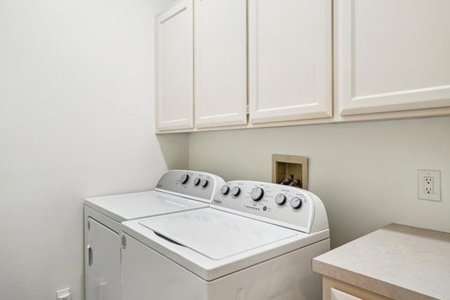 110 Celano Circle, Palm Desert CA: https://media.crmls.org/mediaz/62676bec-0141-4f0e-9fe6-0c2a5b8e49a3.jpg