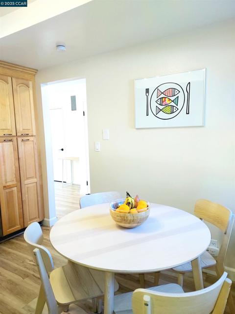 1936 Nero Ct, Walnut Creek CA: https://media.crmls.org/mediaz/6267ede1-f0d0-42a8-a7d2-91fd4d8d4c2d.jpg