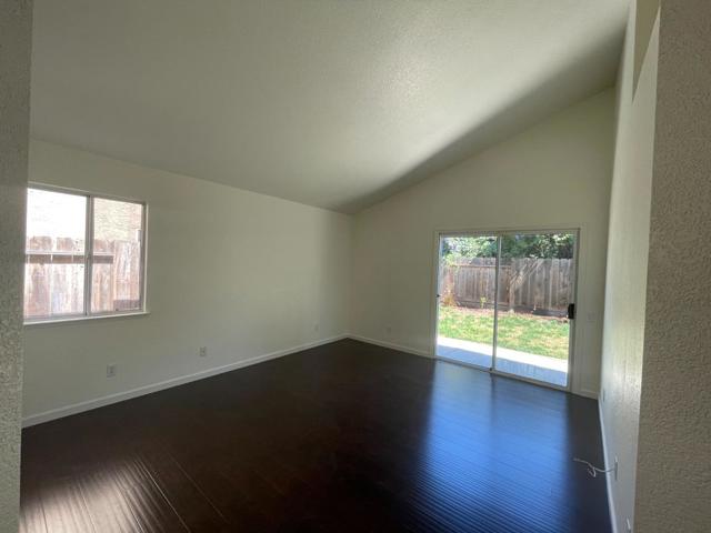1801 Patton Drive, Modesto CA: https://media.crmls.org/mediaz/6268bd9a-79e0-40ca-a51f-cd91f11ff830.jpg