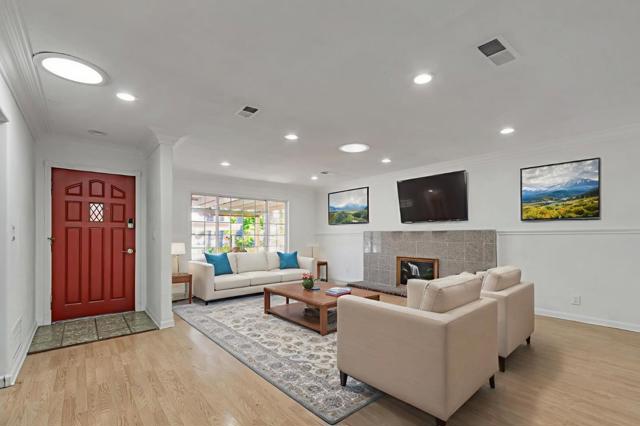 1087 Starlite Drive, Milpitas CA: https://media.crmls.org/mediaz/6269af62-d890-4445-8bf2-677bb6b129fd.jpg