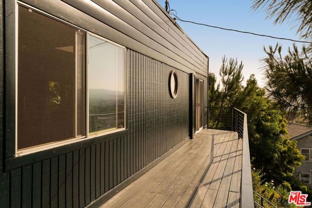 3130 Isabel, Los Angeles CA: https://media.crmls.org/mediaz/626a0e56-74f1-4a30-a249-a4653c3f5e99.jpg