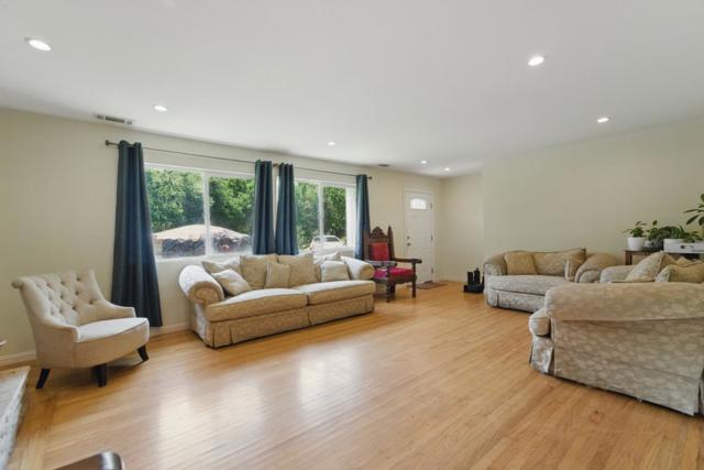 14111 Chester Avenue, Saratoga CA: https://media.crmls.org/mediaz/626a2726-fd08-42b4-ba3c-62f8751c5e97.jpg