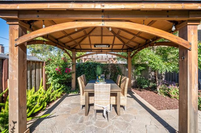 712 Baxter Way, Gilroy CA: https://media.crmls.org/mediaz/626a507a-91c4-4cb7-a4b4-87ab6366e638.jpg