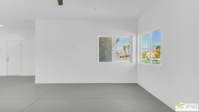 13704 Sarita Drive, Desert Hot Springs CA: https://media.crmls.org/mediaz/626ca1cc-d86f-40fa-add4-7900b1774dff.jpg