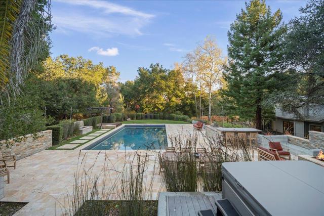 28140 Story Hill Lane, Los Altos Hills CA: https://media.crmls.org/mediaz/626cc586-6d84-4710-8b66-cfb97e04a565.jpg