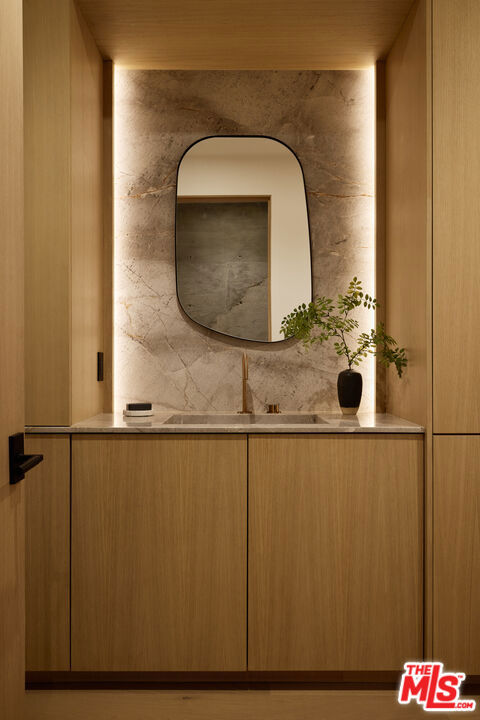 Drew Fenton | 1149 Linda Flora Drive Los Angeles CA | MLS: 7661294