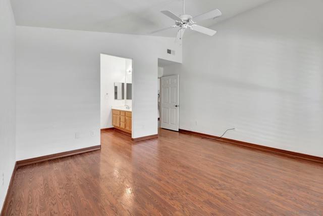 2361 Columbine Dr, Alpine CA: https://media.crmls.org/mediaz/626d2bff-6fb9-4aba-9303-1b8e7c902d15.jpg
