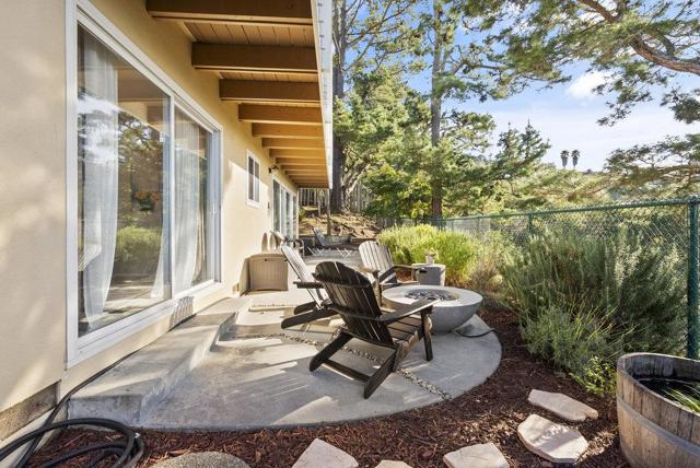 Image 46 of 64 For 661 42nd Avenue
