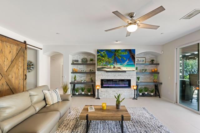 41449 Hopewell Avenue, Bermuda Dunes CA: https://media.crmls.org/mediaz/626ec0f2-806b-4647-b137-bea347bc3dc7.jpg