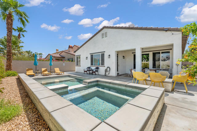 84340 Acqua Court, Indio CA: https://media.crmls.org/mediaz/626f1471-e300-4a2f-be18-74cf65f4e19e.jpg