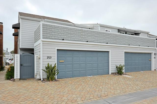 Detail Gallery Image 1 of 36 For 1415 1st St, Coronado,  CA 92118 - 2 Beds | 3 Baths