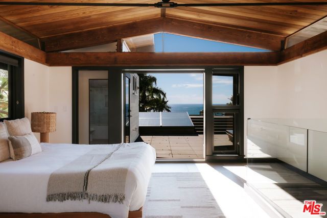 5 Bed Home for Sale in Malibu, California