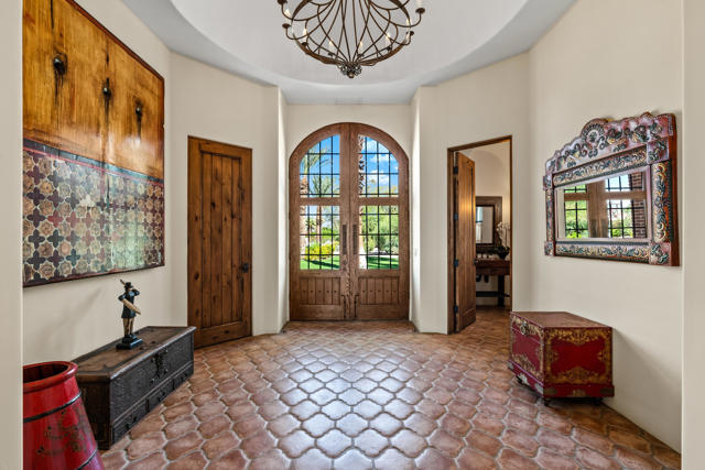 80645 La Docena Trail, La Quinta CA: https://media.crmls.org/mediaz/62718197-1e20-4baf-aa9d-eed242e733c8.jpg