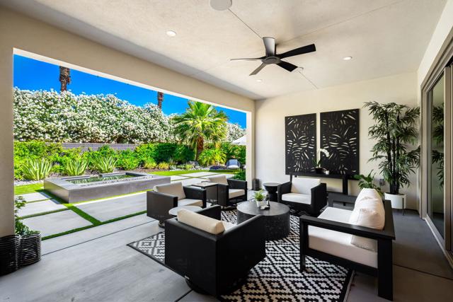82460 W Mccarroll Drive, Indio CA: https://media.crmls.org/mediaz/6271f824-a813-4dc8-a0db-9f1df91b54d0.jpg