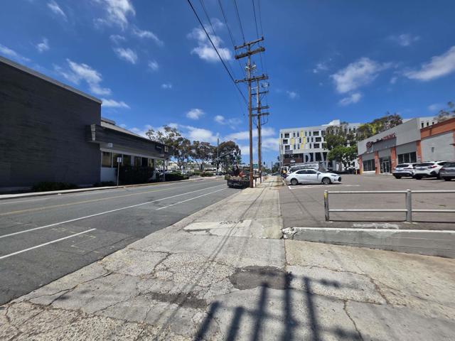 4225 Florida Street, San Diego CA: https://media.crmls.org/mediaz/6272722f-fc22-47c5-9028-2d4445c941d1.jpg