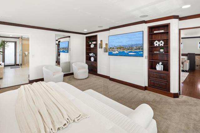 1728 West Lewis, San Diego CA: https://media.crmls.org/mediaz/62736e70-1899-4e1a-8c9a-655c34b196fb.jpg