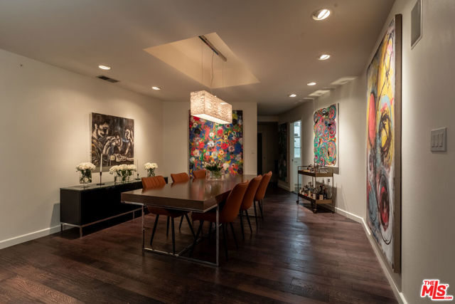2224 Hercules Drive, Los Angeles CA: https://media.crmls.org/mediaz/6273f008-be64-435c-89e0-53a00b48d8ea.jpg