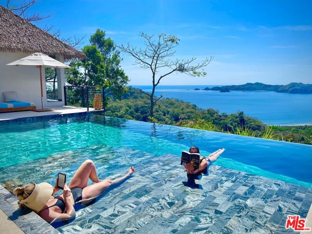 0 Paquera, Nicoya Peninsula, Costa Rica,  CA: https://media.crmls.org/mediaz/6273f853-10c9-4366-af86-37397dd56271.jpg