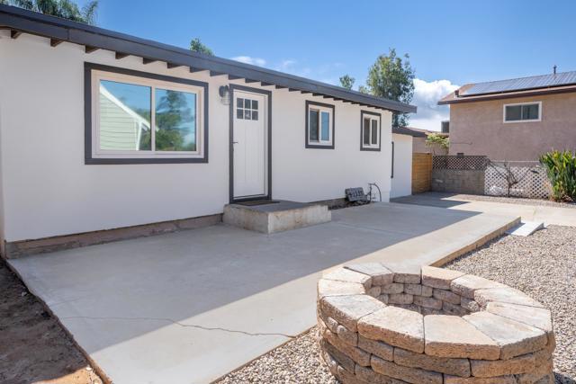 Image 44 of 75 For 12325 Lemoncrest Drive