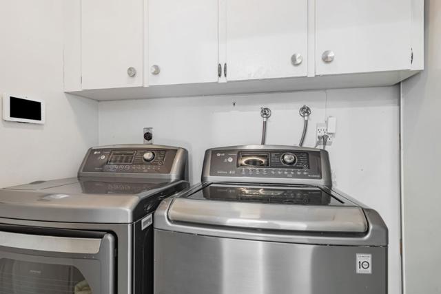 1521 Cherrywood Drive, San Mateo CA: https://media.crmls.org/mediaz/62746371-fc37-42a1-a3f5-6de9cb3dd8e6.jpg