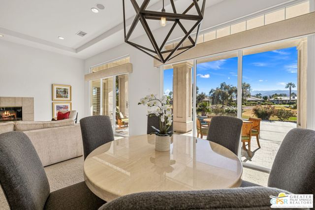 38 Calle Del Norte, Rancho Mirage CA: https://media.crmls.org/mediaz/6274c972-78cd-4b59-a5ab-a9013df15128.jpg