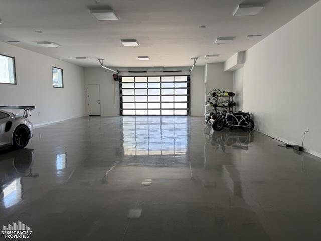 61126 Goodwood Dr, Thermal CA: https://media.crmls.org/mediaz/62766eb8-c54a-46d4-aed8-42edfce8045f.jpg