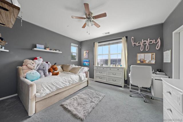 1367 Santa Diana Rd, Chula Vista CA: https://media.crmls.org/mediaz/6276f17e-e653-4b7b-97bc-1012d385c610.jpg