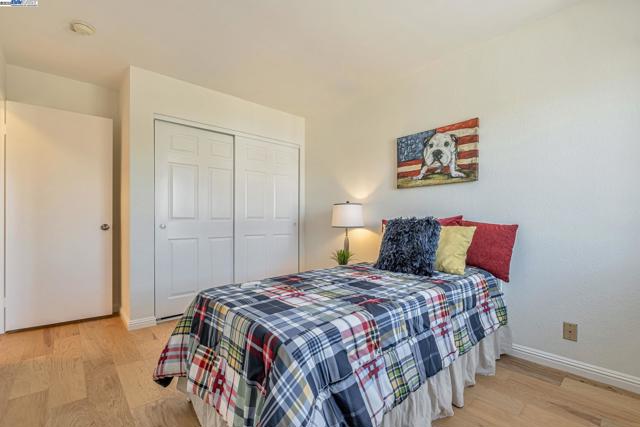 4834 Garnet Cmn, Fremont CA: https://media.crmls.org/mediaz/6277d984-8893-43aa-a53d-f80e7ab470ce.jpg
