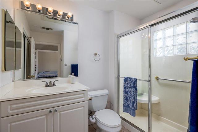 Image 39 of 40 For 78756 Golden Reed Drive