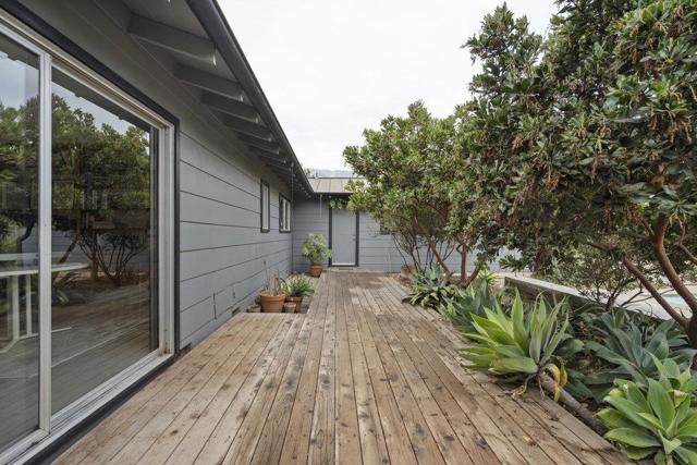 43002 Arroyo Seco Road, Soledad CA: https://media.crmls.org/mediaz/627b38a6-3d31-49fe-a309-eb15101a9278.jpg