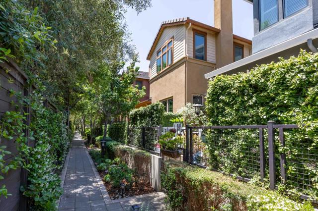 3503 Alma Village Circle, Palo Alto CA: https://media.crmls.org/mediaz/627bd4cd-983a-428c-baa0-188b2ccc5002.jpg