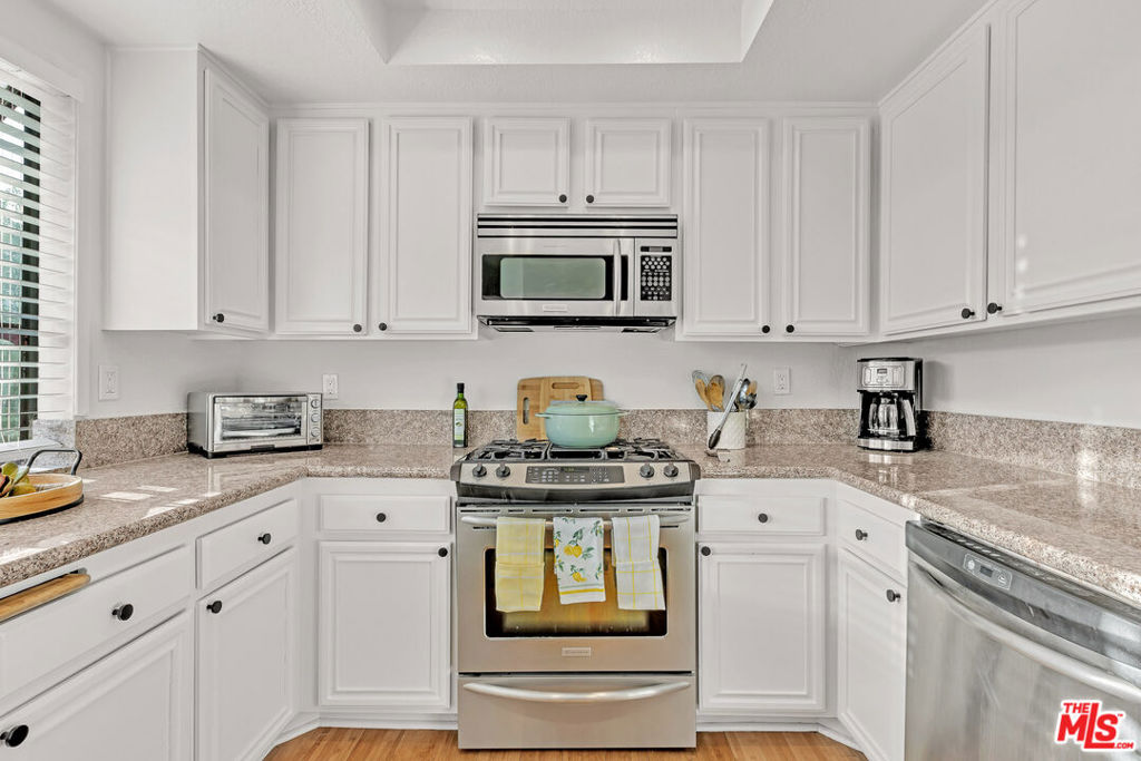 627e7db8 4eed 46be 8f42 F7f575a4f1cf