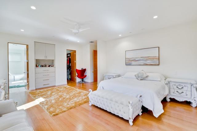 1534 Wessex Avenue, Los Altos CA: https://media.crmls.org/mediaz/627f0dec-4b10-43d6-af25-3c0d41dbbe9d.jpg