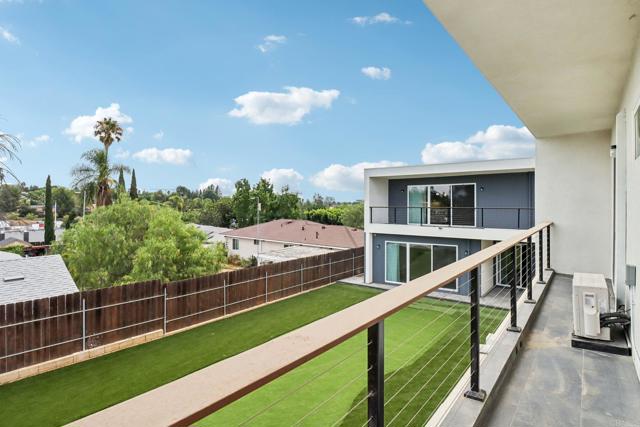 Detail Gallery Image 34 of 52 For 139 Almond Street #41,  Fallbrook,  CA 92028 - 5 Beds | 5/1 Baths