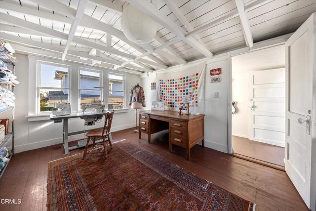 Detail Gallery Image 27 of 36 For 1867 Poli St, Ventura,  CA 93001 - 3 Beds | 1/1 Baths