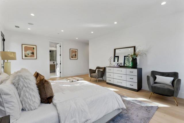 18071 Saratoga Los Gatos Road, Monte Sereno CA: https://media.crmls.org/mediaz/62817a81-a34a-40b0-bc2b-623873399760.jpg