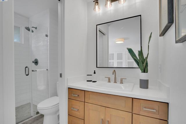 3644 Ashwood Drive, Pleasanton CA: https://media.crmls.org/mediaz/62818ab6-8c6f-465b-9511-3f299cdbcb56.jpg