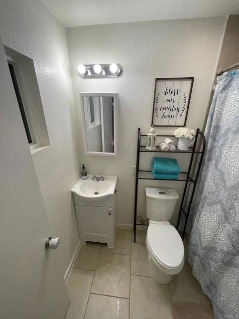 14674 Lyons Valley Road, Jamul CA: https://media.crmls.org/mediaz/6281f9e9-c7db-4778-9791-cdd5eef488c9.jpg
