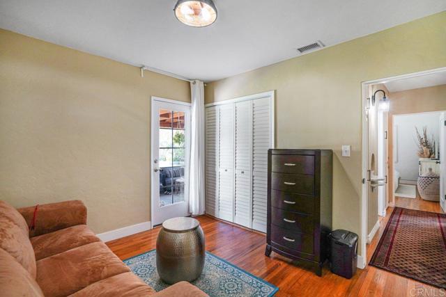 4533 Olive Avenue, La Mesa CA: https://media.crmls.org/mediaz/6282093a-222f-436f-a8ab-fb47faf1c9ad.jpg