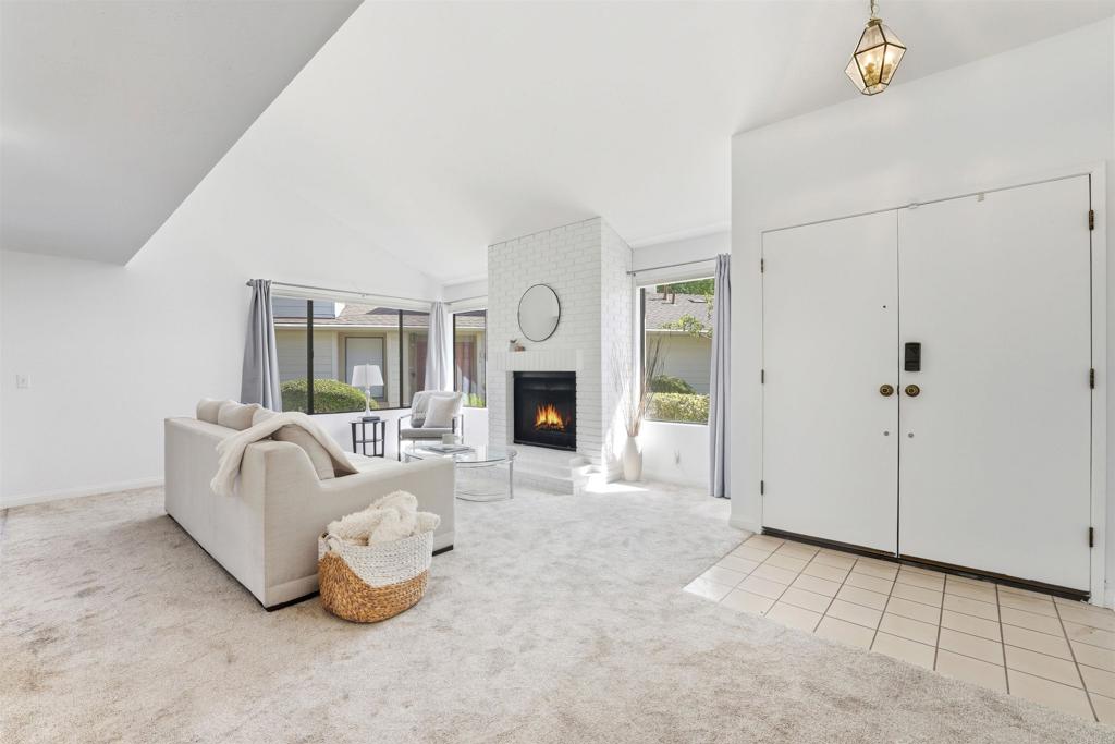 62835379 76A4 420E 8A4C 0B4197989Ce3 10304 Crosscreek, San Diego, Ca 92131 &Lt;Span Style='BackgroundColor:transparent;Padding:0Px;'&Gt; &Lt;Small&Gt; &Lt;I&Gt; &Lt;/I&Gt; &Lt;/Small&Gt;&Lt;/Span&Gt;