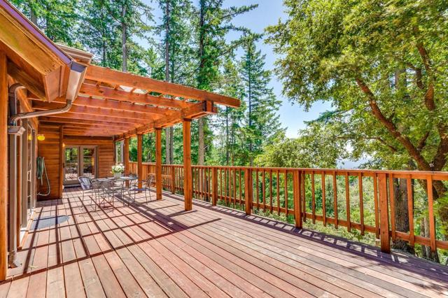 12338 First Fork Road, Los Gatos CA: https://media.crmls.org/mediaz/6284682d-91c7-4dbf-9ab4-a8a077e0641e.jpg