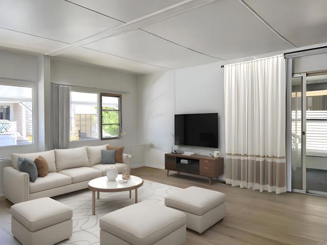 1285 E Washington Avenue, El Cajon CA: https://media.crmls.org/mediaz/62847fde-fa6a-4142-b742-5d9f5a47c7da.jpg