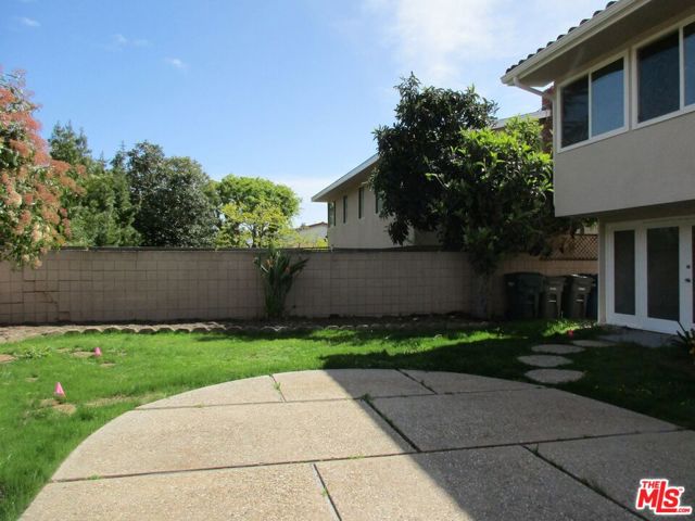 28436 Lomo Drive, Rancho Palos Verdes CA: https://media.crmls.org/mediaz/6284db36-58e3-462e-9de5-3cb8a89d81da.jpg