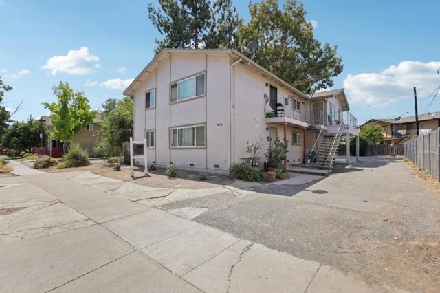 476 Branham Lane, San Jose CA: https://media.crmls.org/mediaz/62850c01-4e78-4b87-94f9-b7a8e3f811d8.jpg